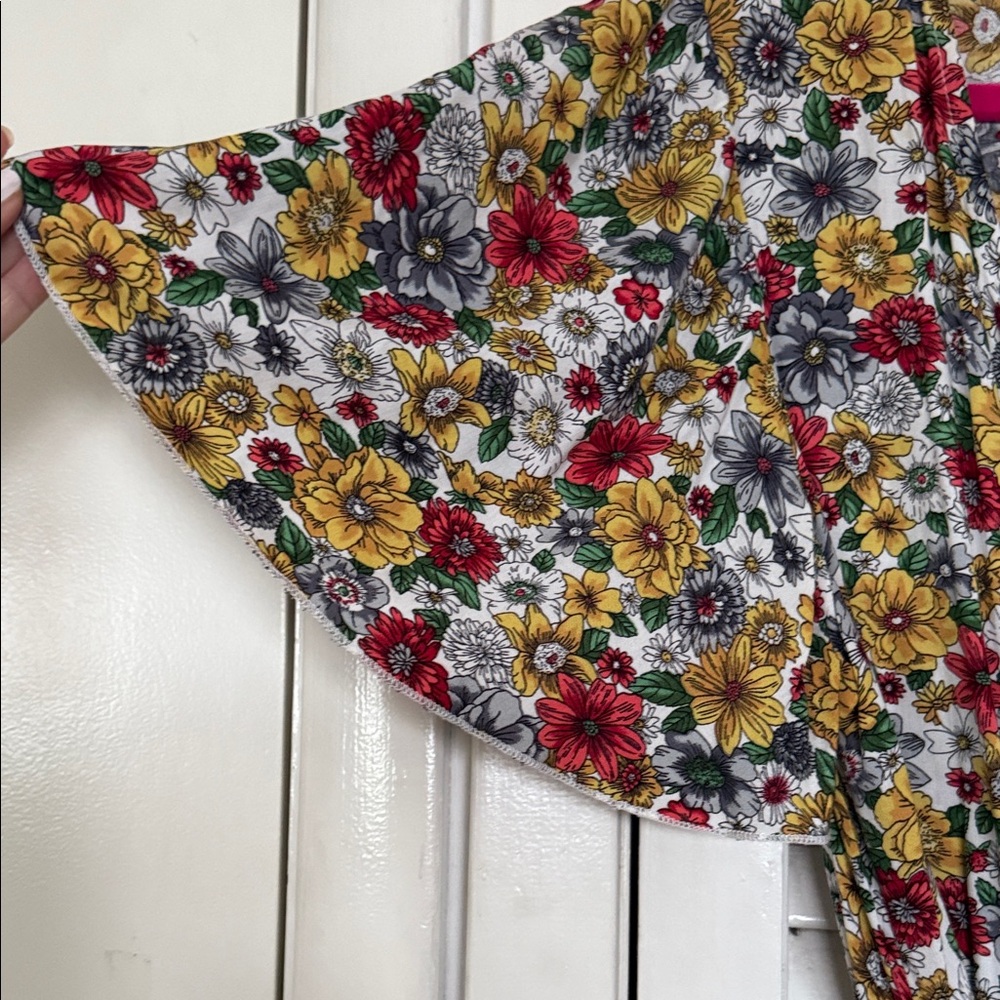 Vibrant Floral Dress - Picture 4 of 6